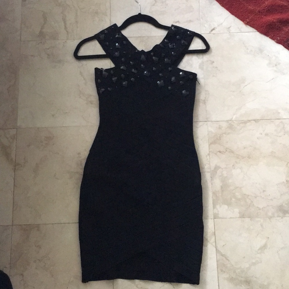 ✨ Stretta black mini dress diamond cutout